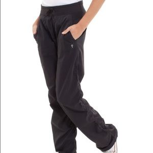 Ivivva Dance Studio Live to Move pants